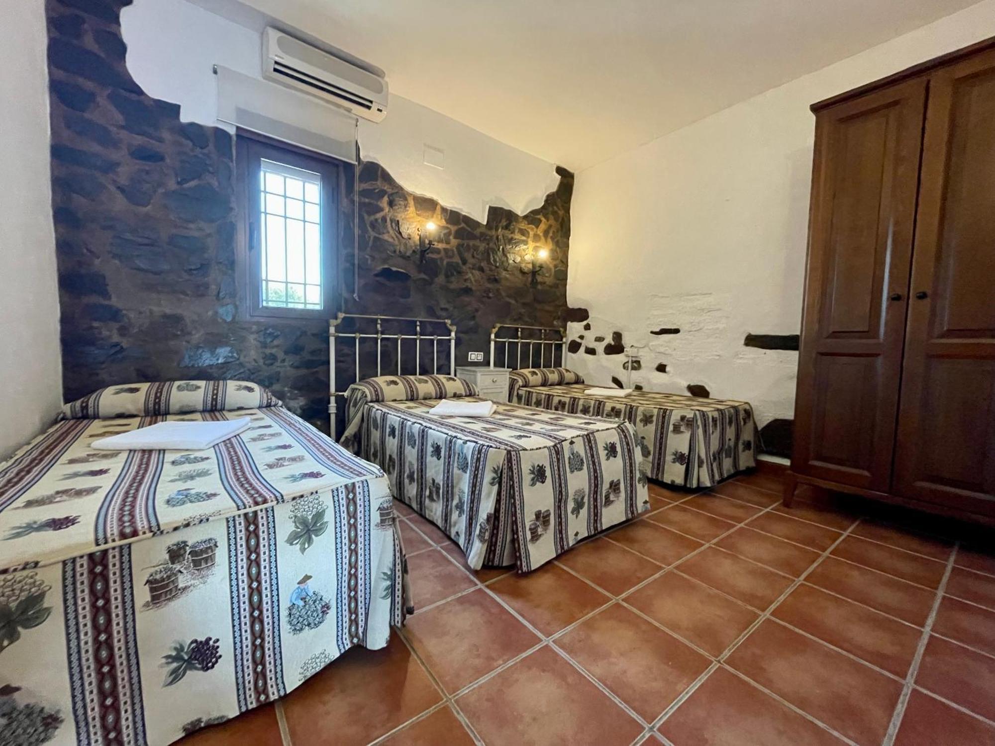 הוילה Villanueva del Duque Complejo Rural El Soldado מראה חיצוני תמונה